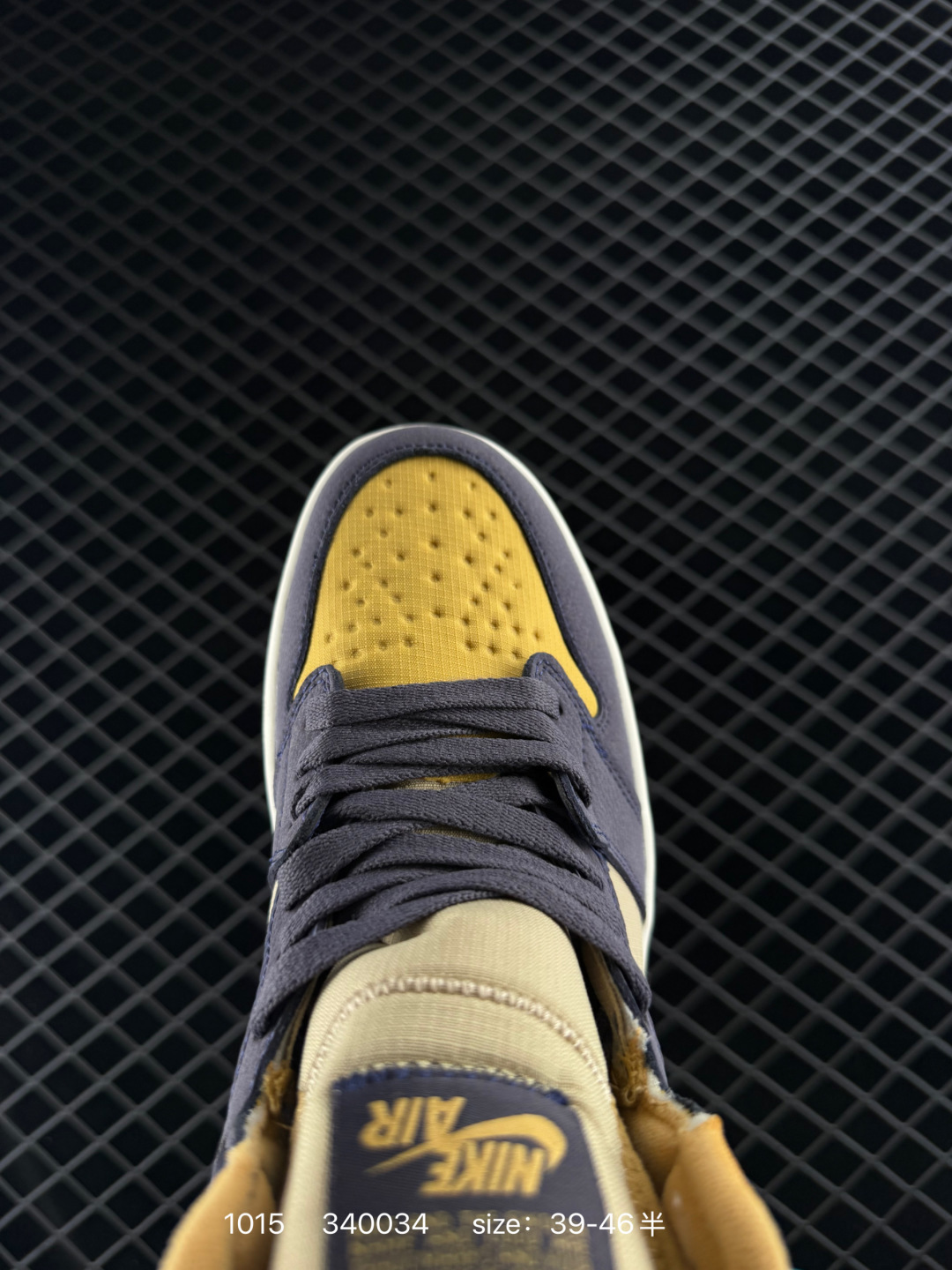 Nike Air Jordan 1 Retro High OG”Black/White“